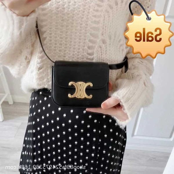 

designer bags spring and summer 2022 new triumphal arch bag leather women's single shoulder msenger mini mouth red earphone factory dir