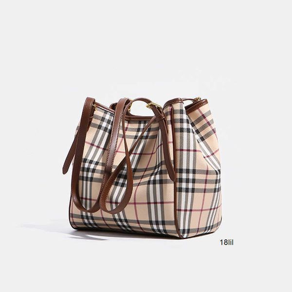

designer burbrerys woman handbags bag lattice pattern war horse women's classic one shoulder with leather portable shopping 18lil 94bu