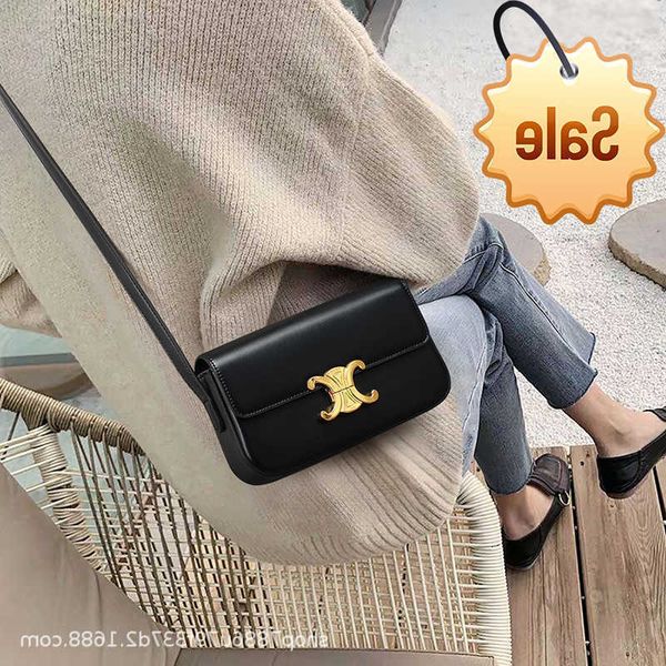 

designer bags 2022 new niche french gentle high one shoulder msenger hand armpit small bag arc de triomphe factory direct sale