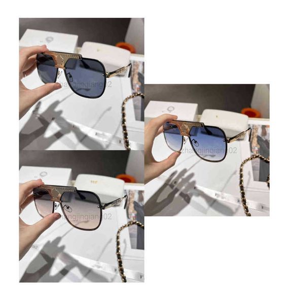 

designer versage sunglass eyewear cycle luxurious fashion brands womans mens lovers anti uv fashionable summer winter sunglasses send to spe, White;black