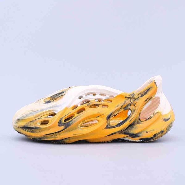 

kany foam rubber slippers designer foam yeesys slipper rubber bone sand desert moon gray women men woman kids sandals fashion trainers panto, Black