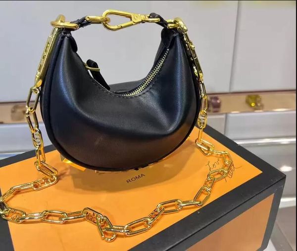 

2022 graphy hobo wrist bag half moon zip fastening vintage bottom golden metal letter luxurys cross body designer womens clutch bag