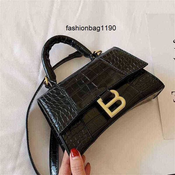

women designer balencaigass bags bag 2022 women's underarm single shoulder staff retro foreign style stone pattern high-level sens