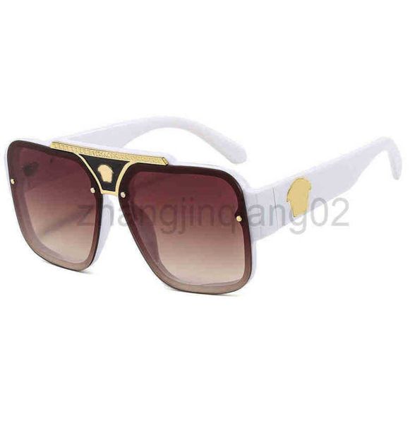 

designer versage sunglass eyewear cycle luxurious fashion womans mens fashion personalized toad large frame vintage baseball sport new medus, White;black