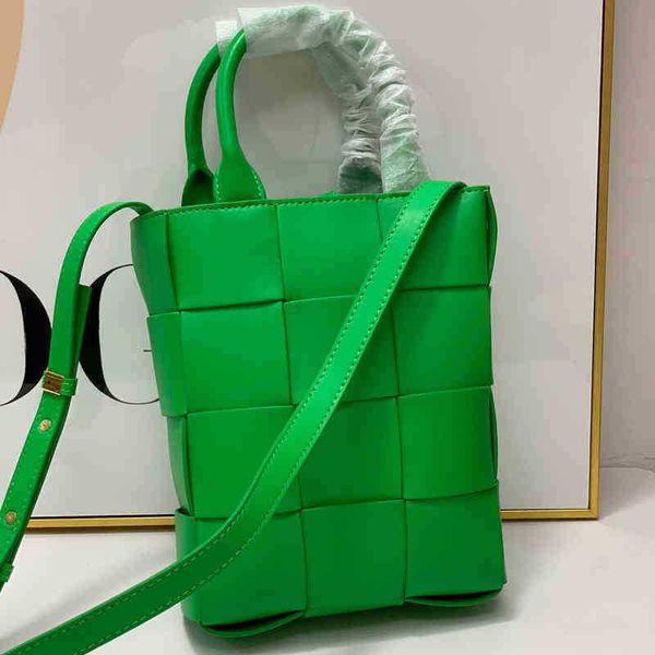 

evening bags mini totes weave tote bag women designer handbag bucket cassette shoulder crossbody bags shopper ladies handbags weave purses