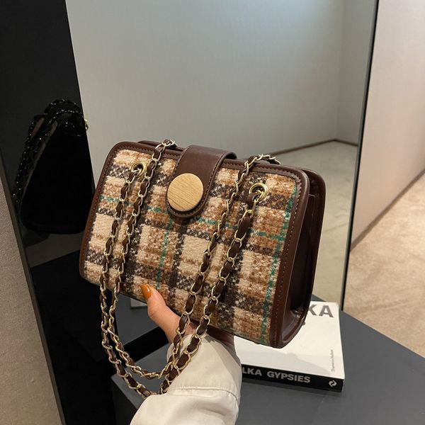 

woolen plaid design lady's single shoulder bag autumn winter new vintage style print chain diagonal small square handbag