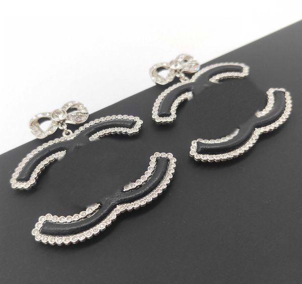

2022 charm large drop earring with diamond and black color design in silver plated have box stamp ps7316a, Golden