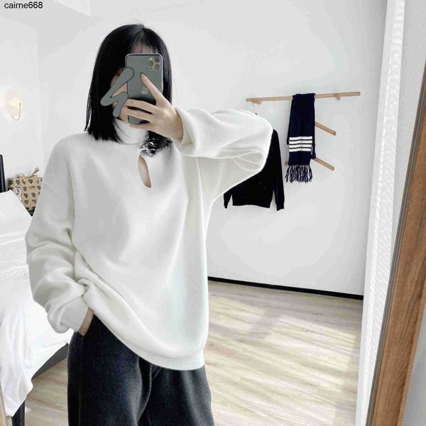 

designer women's hoodies sweatshirts autumn new metal chain chest broken knitwear women's alexanders half collar black slim sweate