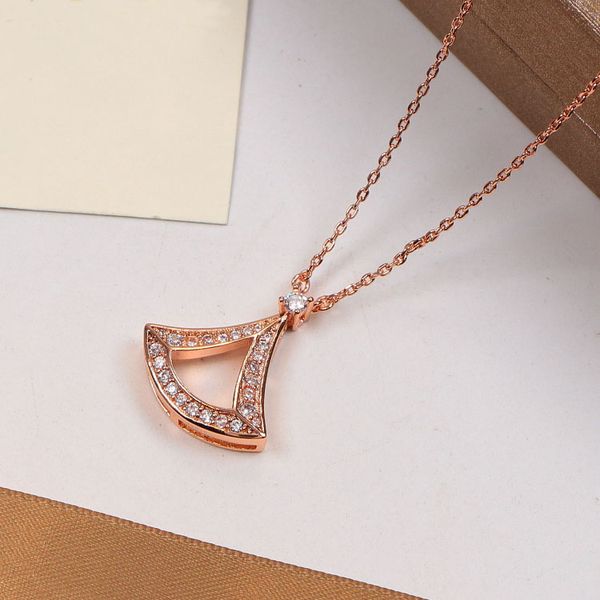 

new style men's and women's pendant fan-shaped necklaces fashion designer design stainless steel necklace man's valentine&#03, Silver