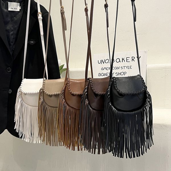 

luxury children tassel handbags girls pu leather single shoulder princess bag lady style kids messenger saddle bag q9110, Black