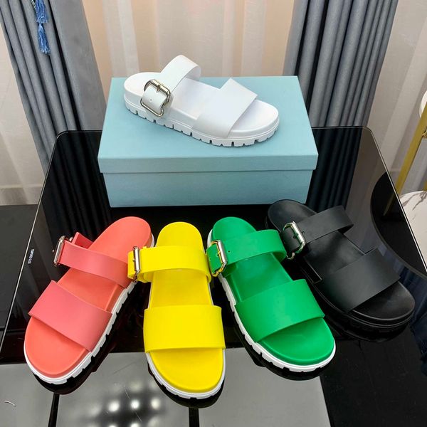 

wholesale designer shoes skateboard sneakers runnings sport outside classic casual men women leather embroidered ace bee black white for ycp