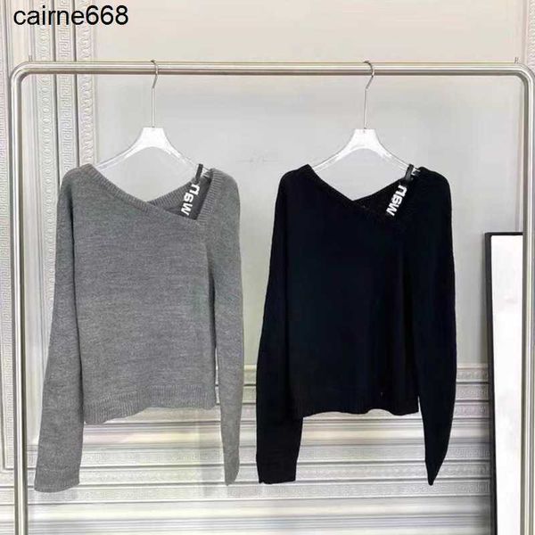 

designer women's hoodies sweatshirts autumn low neck sweater diagonal shoulder drill sling alexanders sweater bottomed wangs, Black