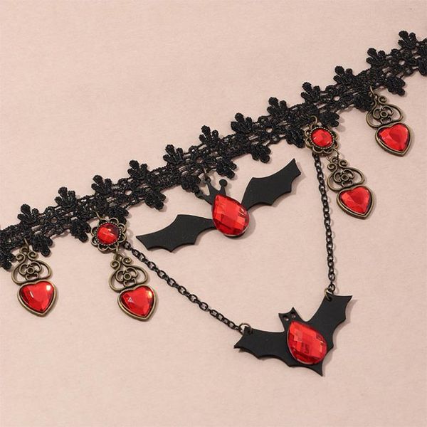 

2022 new pendant necklaces niche design european and n holiday decorations creative personality lace decorated bat halloween necklace, Silver