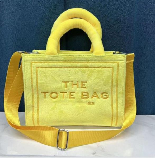 

fashion & trend tote bag classic plush letters hand-carrying crossbody bag