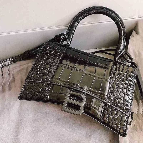 

women designer balencaigass bags hourglass 2022 high version leather women's crocodile single shoulder messenger tote