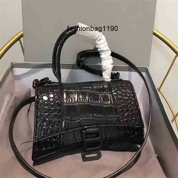 

women designer balencaigass bags high version bag family hourglass crocodile leather women's 2022 b-button single shoulder messe