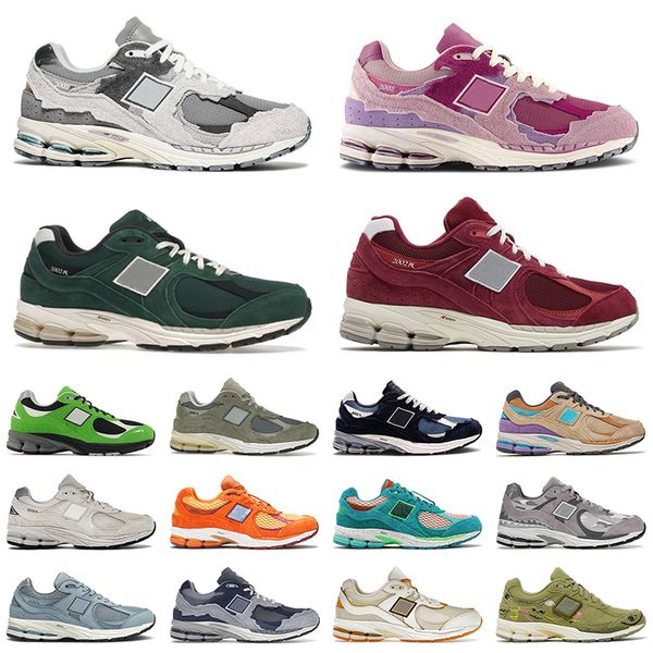 

authentic 2002r bb2002r running shoes incense protection pack phantom rain on cloud triumph green men women incense trainers sports designer