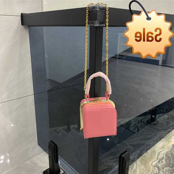 

designer bags 2022 new triumphal arch makeup bag mini mouth red envelope box single shoulder msenger women's portable small square fact