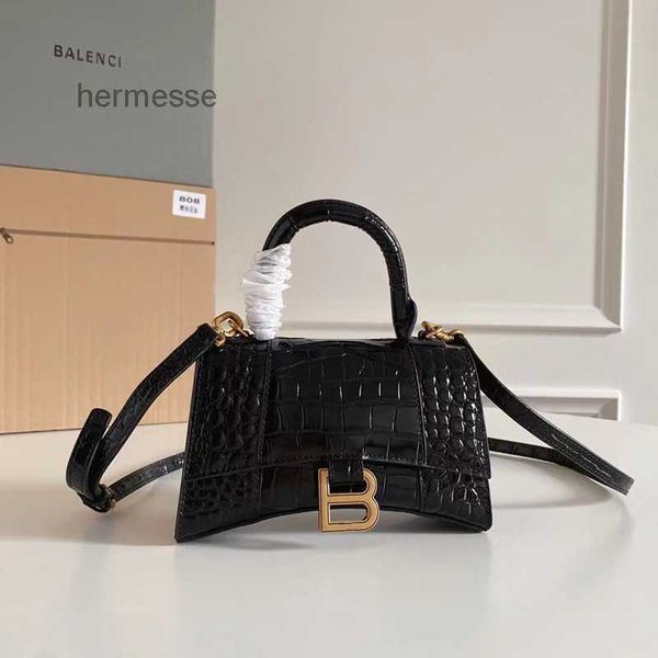 

evenning bags balencaigass designer 2022 new crocodile hourglass mini same versatile one shoulder messenger fashion small square handbags