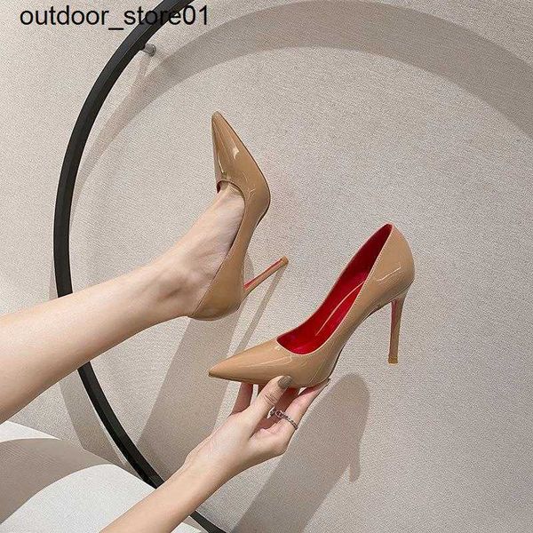 

designer sandals luxury dress shoes oversized high-heeled shoe summer versatile patent leather new single sneakers women valentinoe'&#0, Black