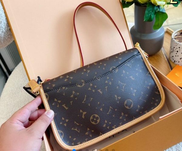 

genuine leather bags diane cross body designer baguette underarm bag women monograms handbag letter floral shoulder strap louisss vuttonss 2
