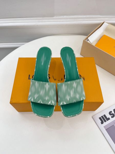 

designer women slippers lady cartoon big head slides oran classic open toe casual flat slide real soft leather rubber slipper with box g052, Black