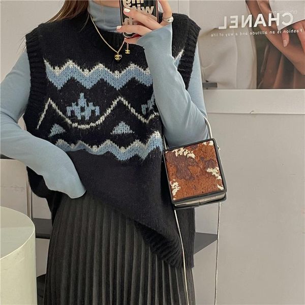 

women's sweaters drane 2022 autumn winter vintage jacquard color contrast korean version of fashion loose sweater vest, White;black