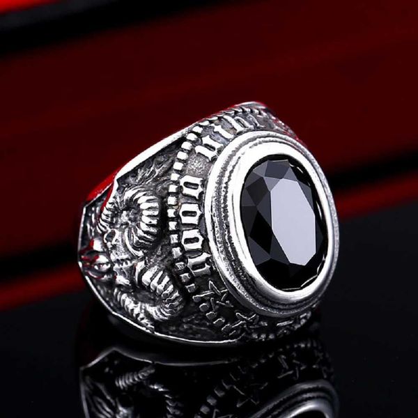 

cluster rings vintage cool unique black ring titanium steel retro old totem rings for man women stainless steel fashion jewelry gift l221011, Golden;silver