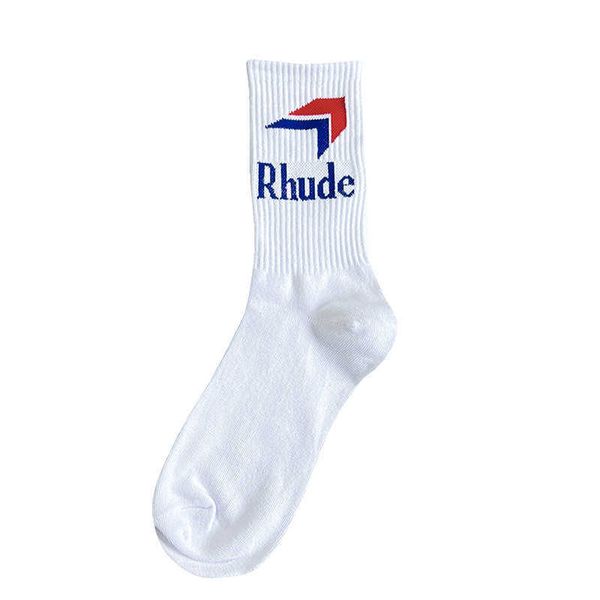 

men's socks new 22ss spring red blue arrow letter cotton fashion sports middle tube socks men's and women's ins socks t221011, Black