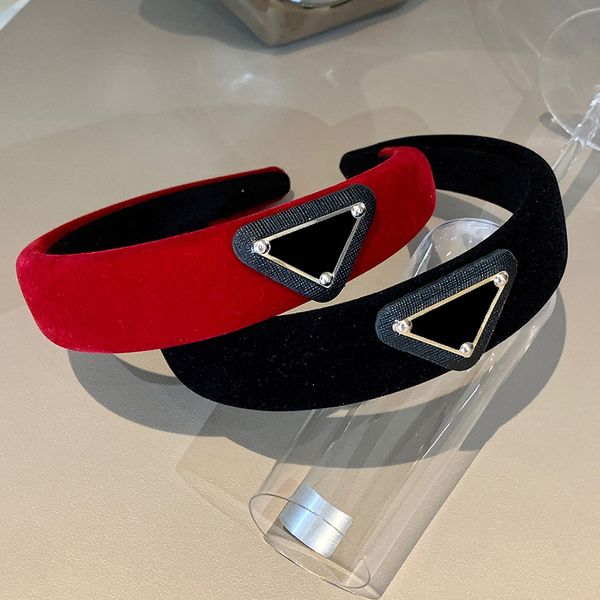 

classic velvet triangle headbands women sports hair hoop triangular icon hairbands wash face hair bands wholesale, Silver