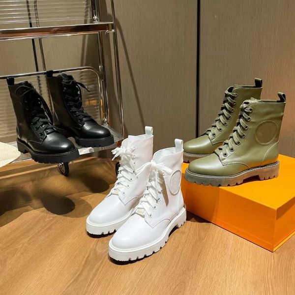 

womens casual sports shoes travel women boots lace-up letter sneaker leather gym thick soled men high shoe designer boot platform lady shoe, Black