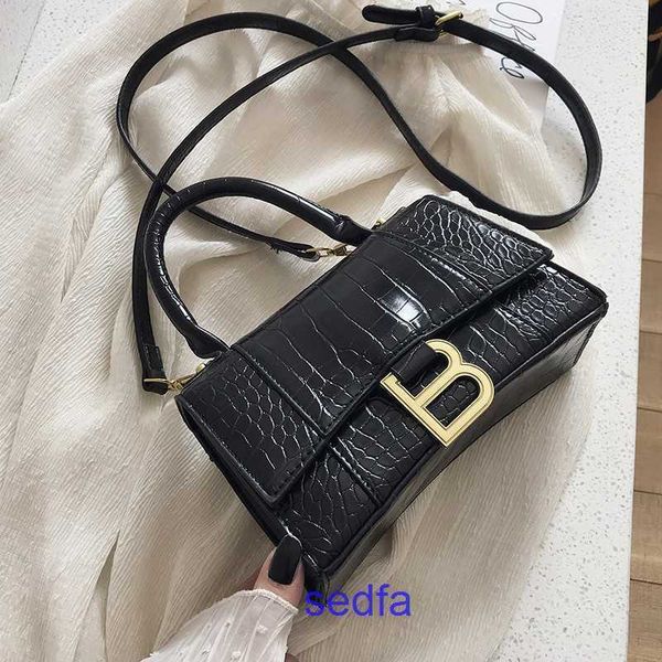 

designer bags luxury balencigas genuine leather ladies shoulder crossbody handbag texture 2022 new crocodile pattern foreign style versatil