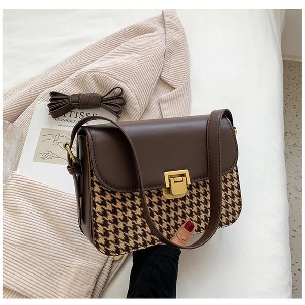

2021 new houndstooth underarm bag brand fashion all-match autumn and winter simple one-shoulder messenger pu small square bag