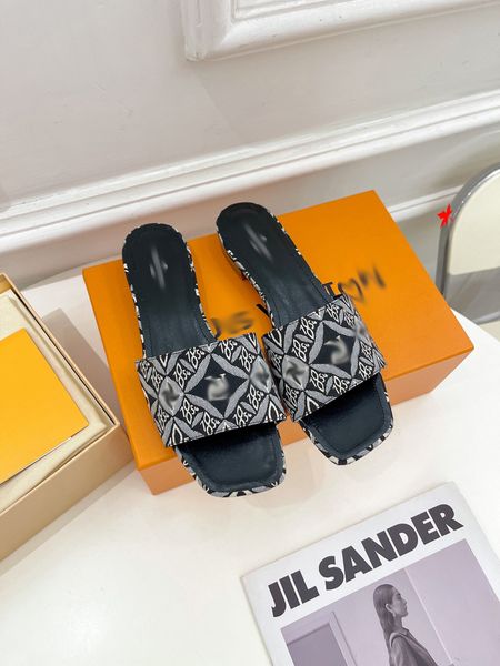 

designer women slippers lady cartoon big head slides oran classic open toe casual flat slide real soft leather rubber slipper with box g059, Black