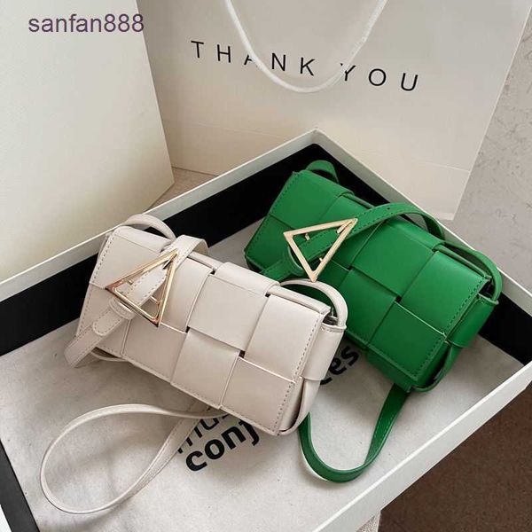 

designer bag botte bags vene korean green bag female 2023 new woven high sense messenger versatile foreign style one shoulder small square f