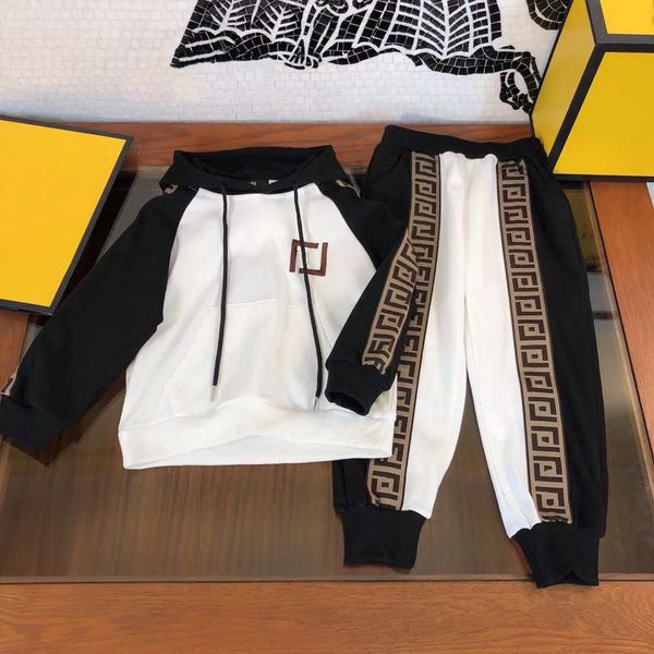 

baby boys girls garment children's clothing sets autumn winter pattern designer sweater suit kids coat and pants, White