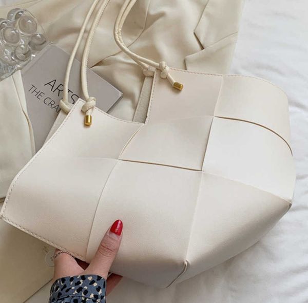 

bottess bag venetas fashion large capacity 2022 new ingle houlder imple deign tote