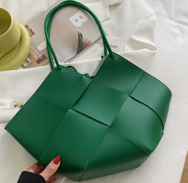 

bottess bag venetas fashion 2022 new spring and summer linggetote large capacity single shoulder women's underarm woven
