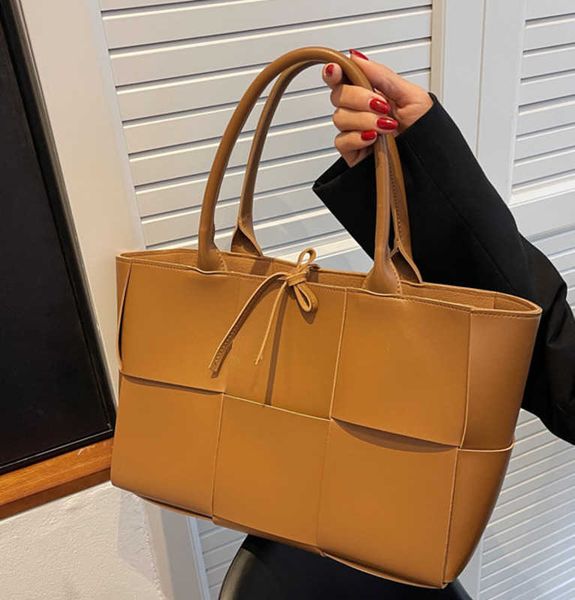 

fashion bag designer bottess venetas's 2022 women's tote large lattice hand fashion single shoulder diagonal