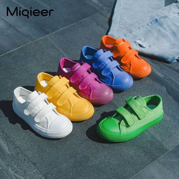 

flat shoes 2022 kids canvas shoes boys girls sneakers fashion candy color breathable dent basket children flat casual shoes size 25-38 l2210, Black;grey