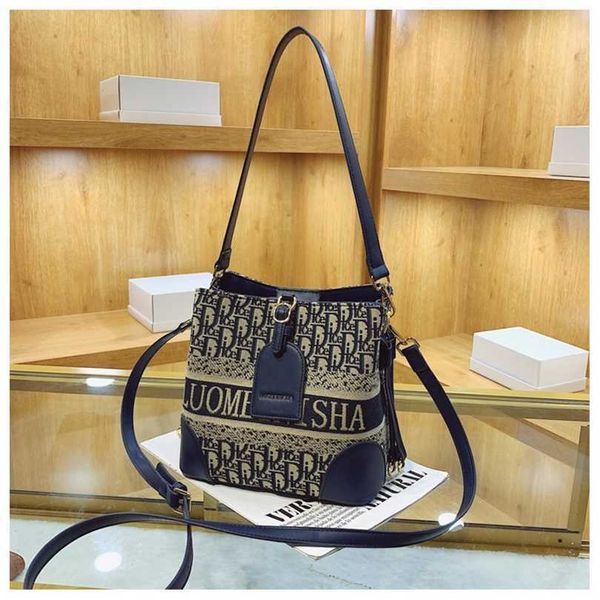 

shoulder bags old flower bucket hand sense single canvas messenger women's factory store 70% off