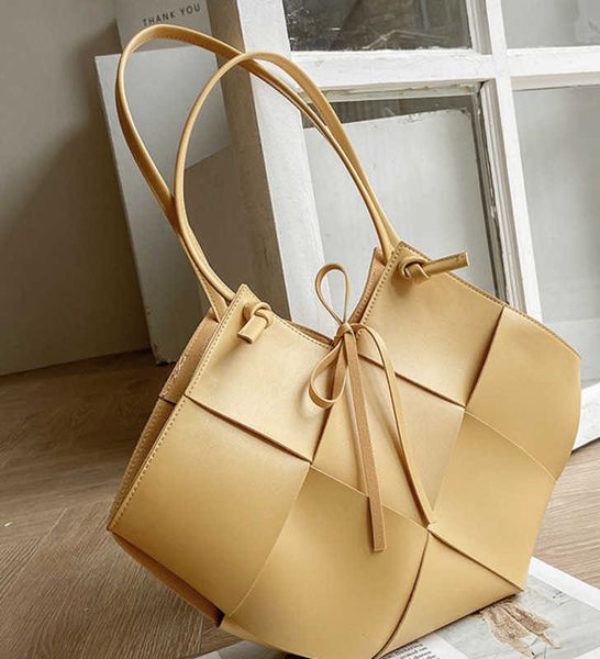 

bottess bag venetas fashion large capacity women's 2022 new woven hand simple single shoulder
