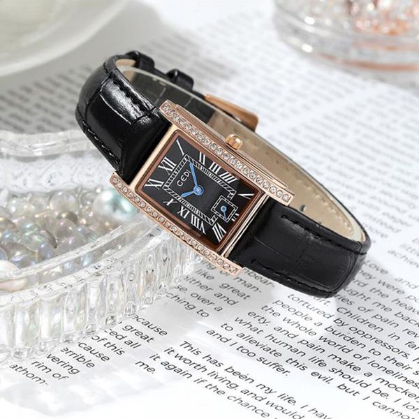 

gedi 2022 new vintage square small square dial simple fashion generous belt quartz watch women's gift 51025, Slivery;golden