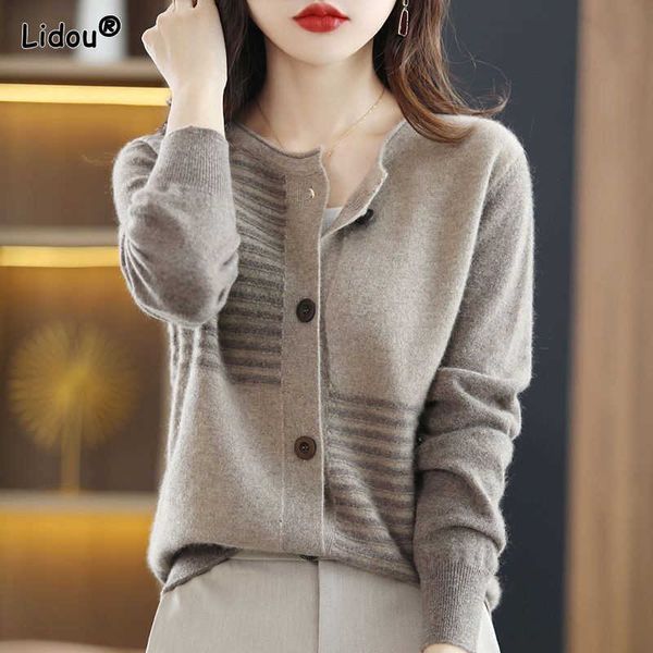 

women's knits tees o-neck slimthick autumn winter women's clothing vintage striped single breasted sweaters spliced knitting refre, White