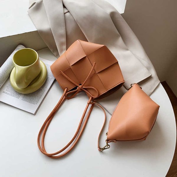 

bottess bag venetas fashion niche design tide brand large capacity tote women 2022 new irregular one shoulder woven foreign style sub