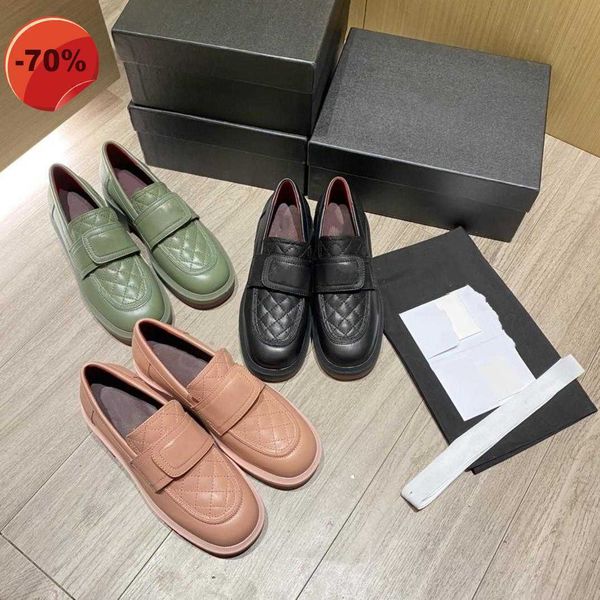 

luxury women booties martin boots dress shoes leather loafers diamondback detail button design black pink and green take the box size 35-40, Black;brown