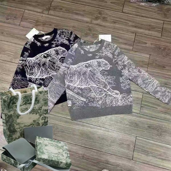 

women sweaters long sleeves with tiger pattern round neck sweatshirts lady slim sweater knits hoodie jumpers, White;black