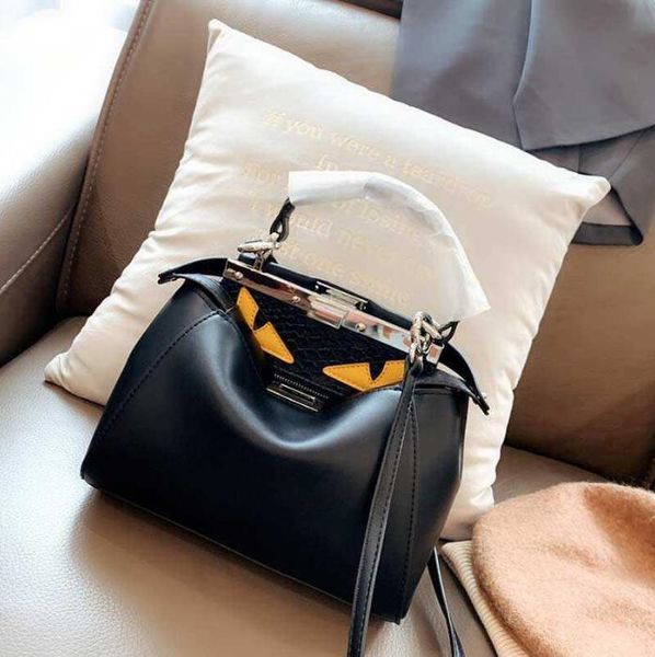 

new make-up bag and luggage leather cross bag quality women's satchel