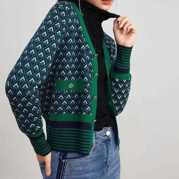 

women's knits tees 2021 autumn new retro loose rhombus v-neck artistic pattern long sleeve knitted cardigan single-breasted contrast co, White