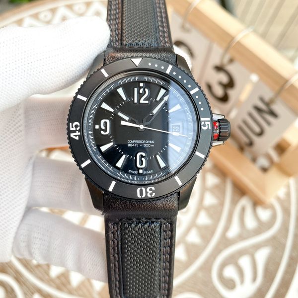 

2022 new automatic watch men's business mechanical wristwatch diver watch for men sapphire mirror clock 42mm, Slivery;brown